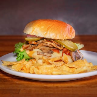 Shallo's Chicken Sandwich